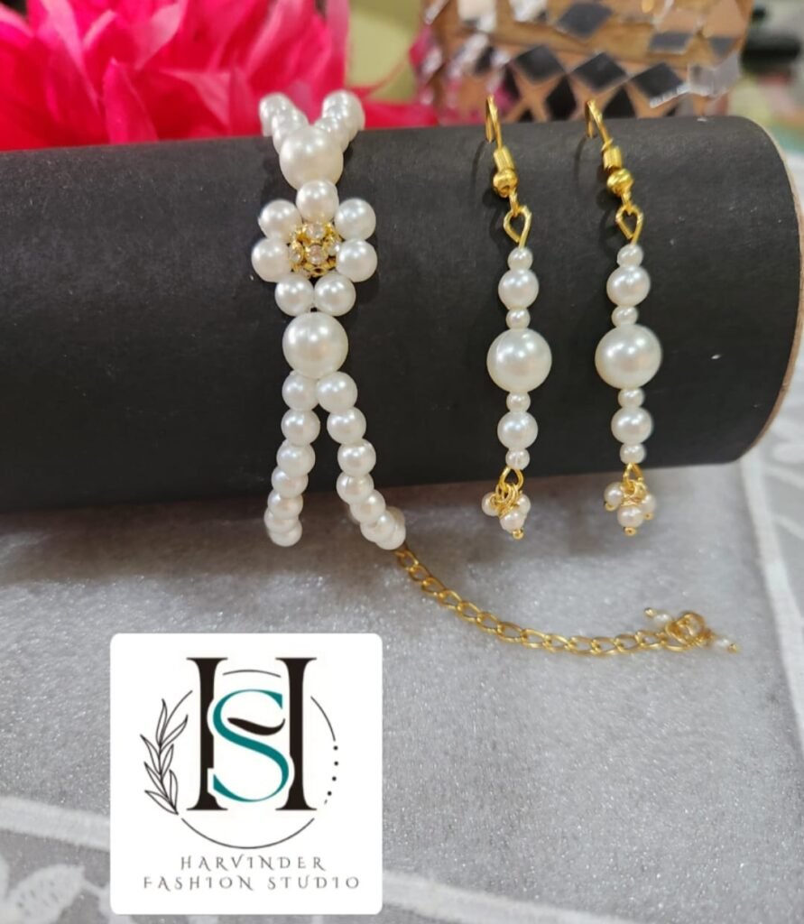 HFS Pearl Bracelet and Earring Combo