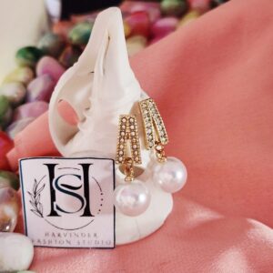 HFS The Glitz & Glow Pearl Drops