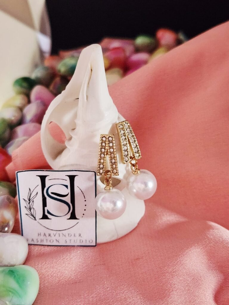 HFS The Glitz & Glow Pearl Drops