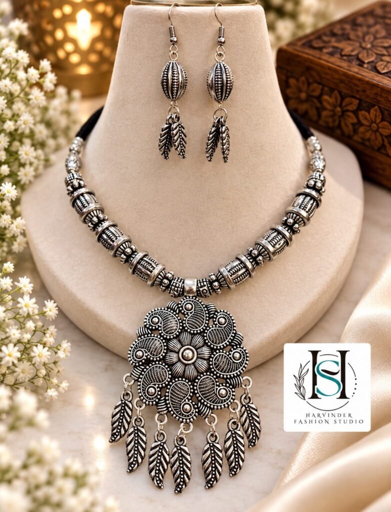 HFS Chandrika Oxidized Set